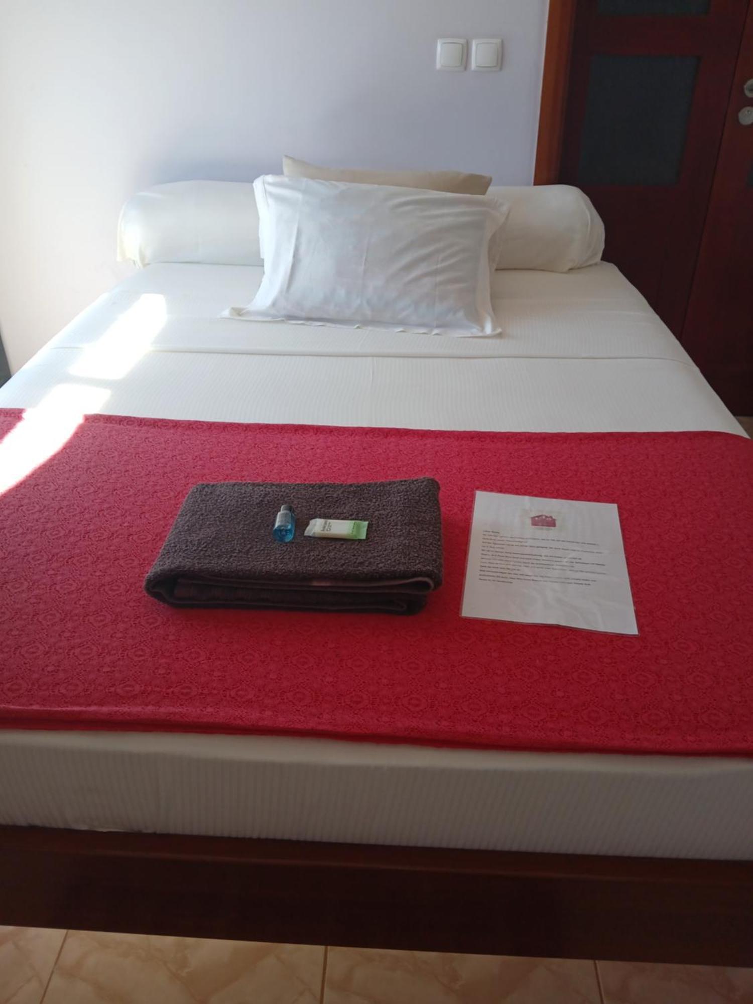 Bed and Breakfast Yria Residencial Porto Novo Exterior foto